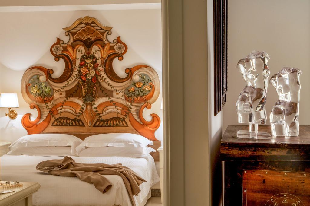 Arcom Palace Pomezia Rom bilde